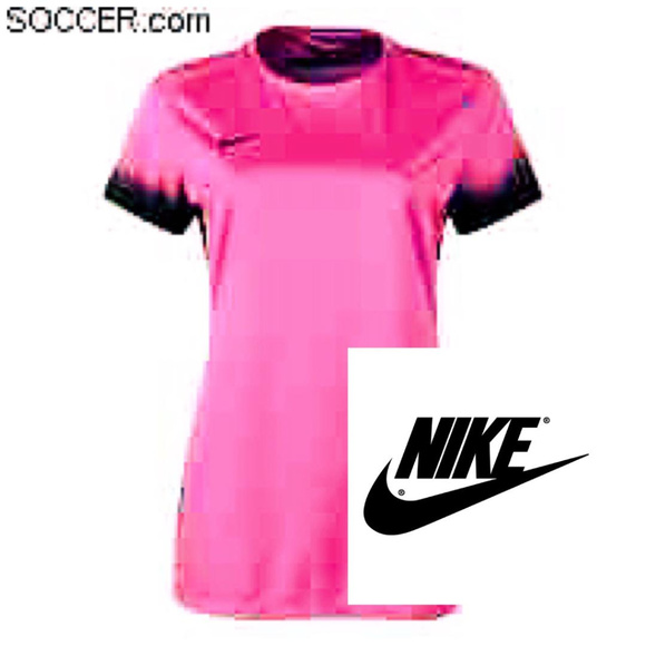 pink nike soccer jersey